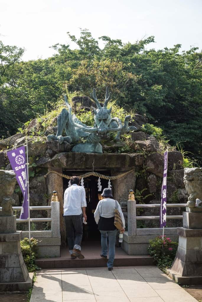 Enoshima Okutsunomiya Shrine walking route