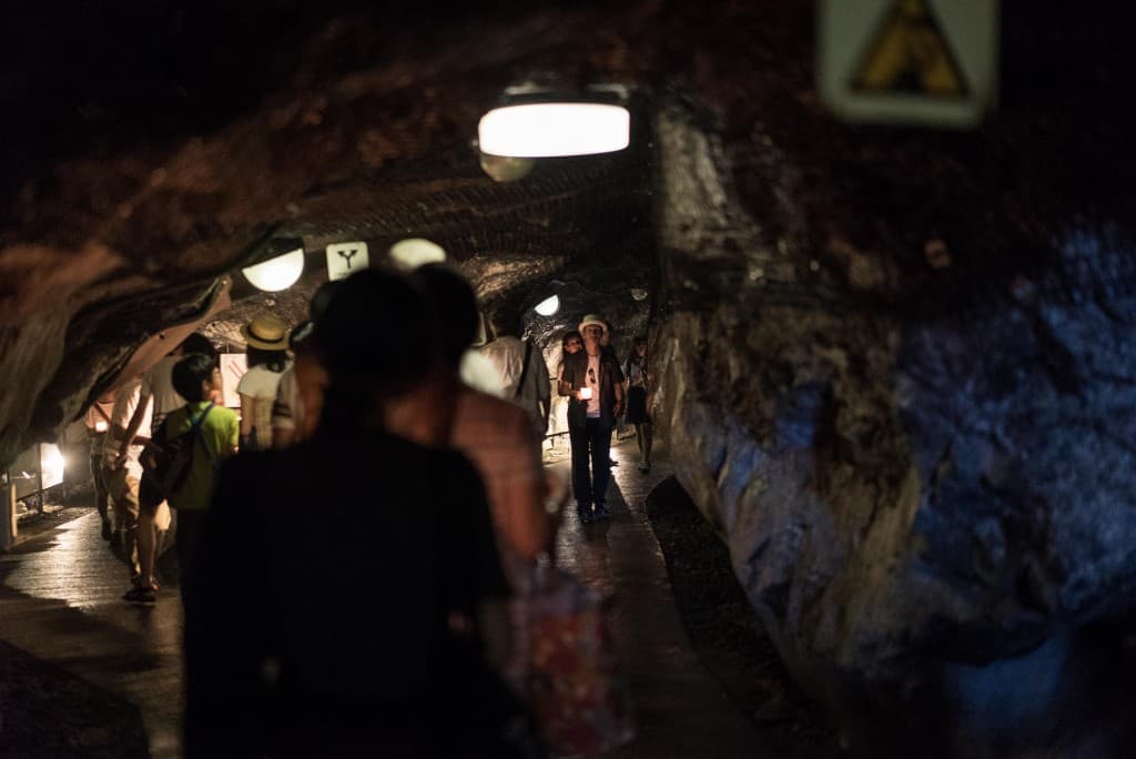 Enoshima Iwaya Cave: Take in some local history