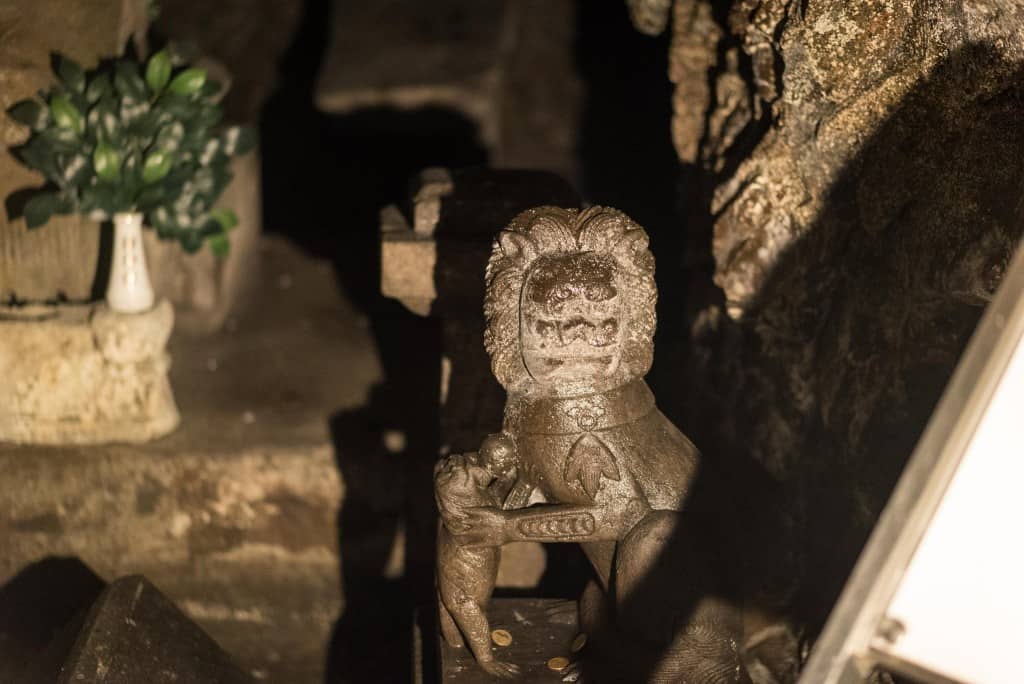 Enoshima Iwaya Cave: Take in some local history