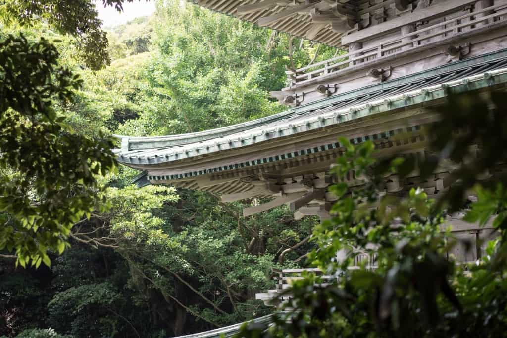 Peaceful temple in Kamakura: Ryukoji