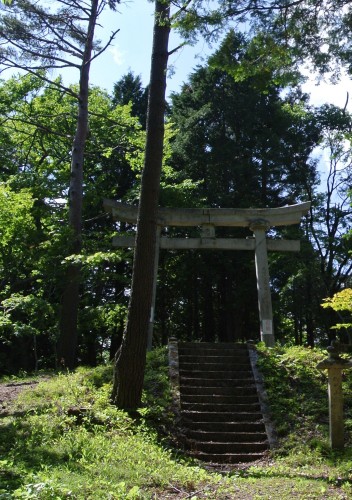 Nakasendo - the original pebble stone paving that ran the length of the hwy.