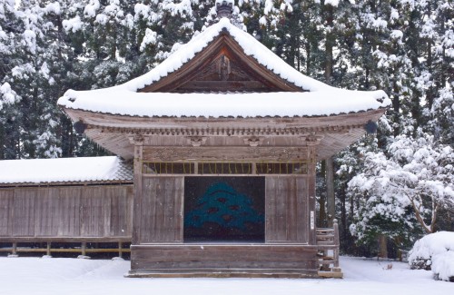 Noh stage Ushio shrine