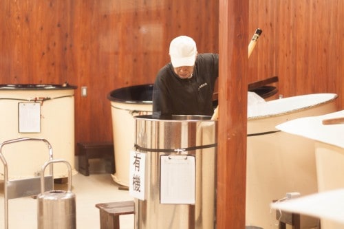 How to make sake in the brewery