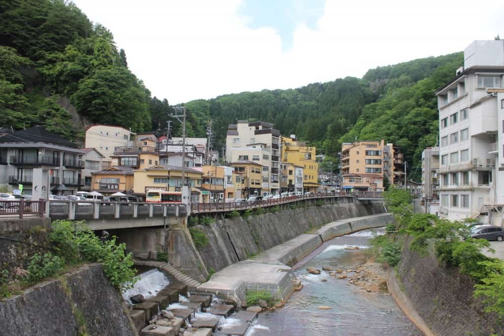 Tsuchiyu Onsen: A Fusion of Kokeshi and Onsen !