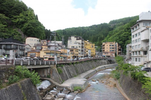 Tsuchiyu Onsen: A Fusion of Kokeshi and Onsen !