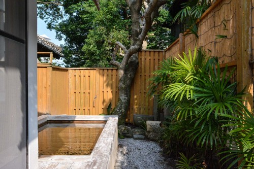 The outdoor bath of Karatsu Onsen Ryokan Wataya, Karatsu, Saga prefecture, Kyushu.