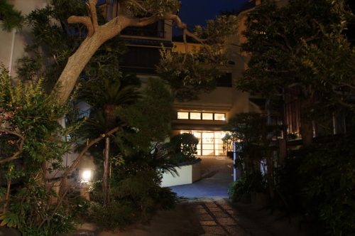 Staying in a Historical Ryokan at Enoshima