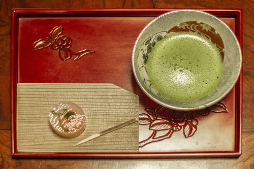 Discovering Japanese Tea Culture in Murakami