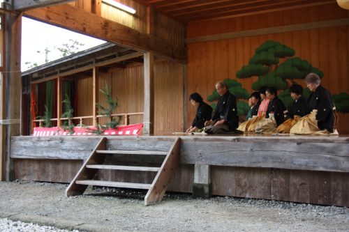 Sado Island Hamochi Noh Theatre Performance Traditional Stage Culture Niigata Prefecture