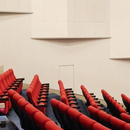 Discover the Botchan theatre, Japanese musical in Toon City, Ehime Prefecture.