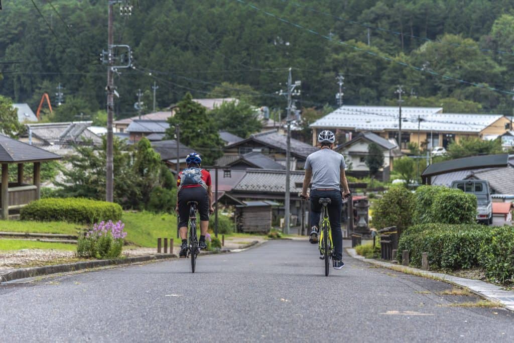 Enjoy Hiking to Naegi Castle Ruins and a Cycling Tour in Nakatsugawa