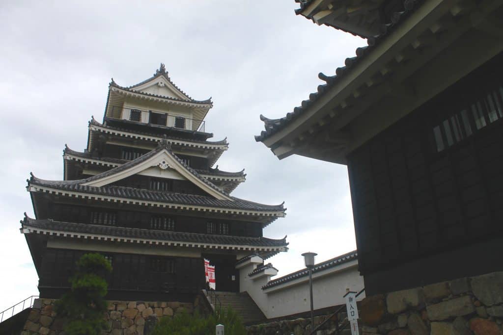 Walking tour of Nakatsu’s castle town in Kyushu