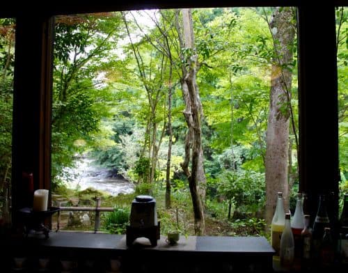 Discover Amagase Onsen in Hita: Stay in a Ryokan in Oita Prefecture, Kyushu, Japan.