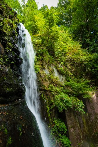 Nakano Fudoson - An 800-year-old Temple Hidden In Fukushima, Tohoku, Japan.