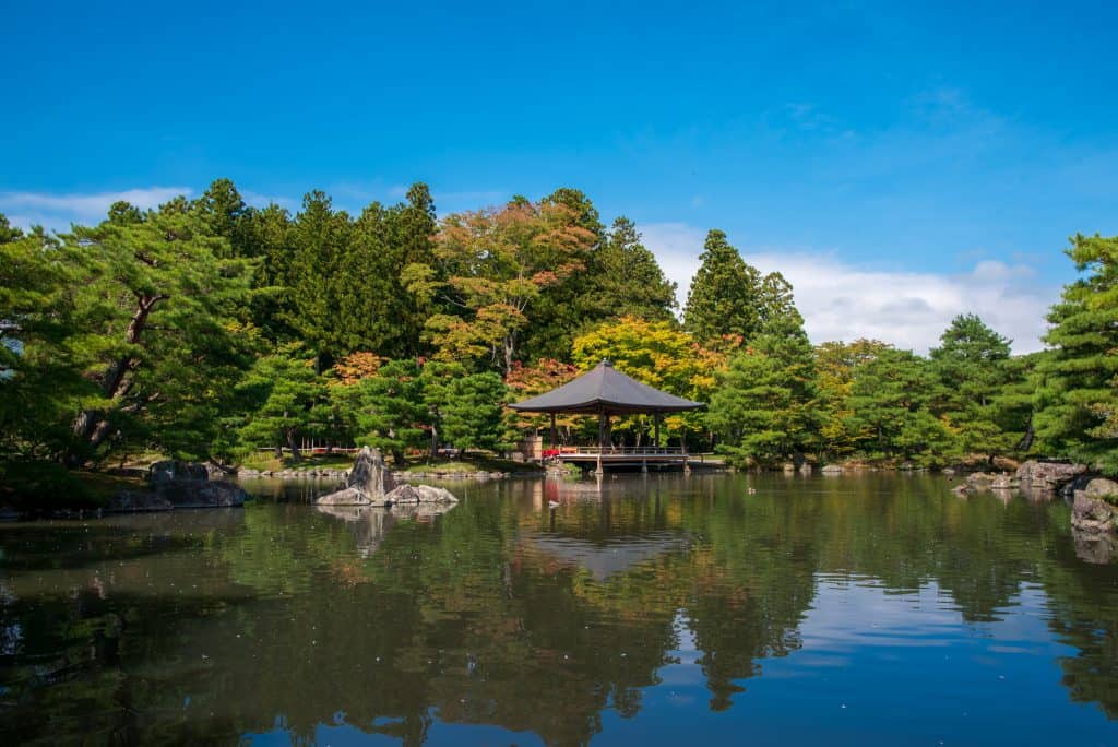 Exploring The Natural and Historic Beauty of Fukushima City’s Parks