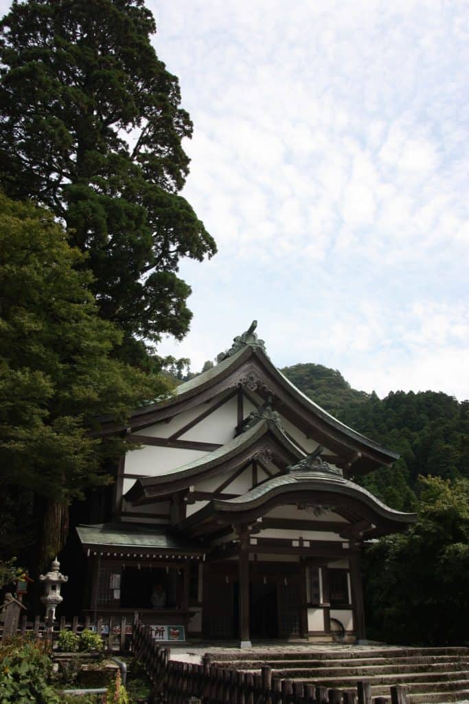 traditional Japanese temple