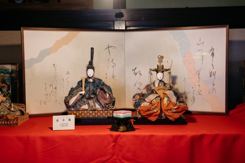 Antique dolls used for Hinamatsuri in Kakunodate.
