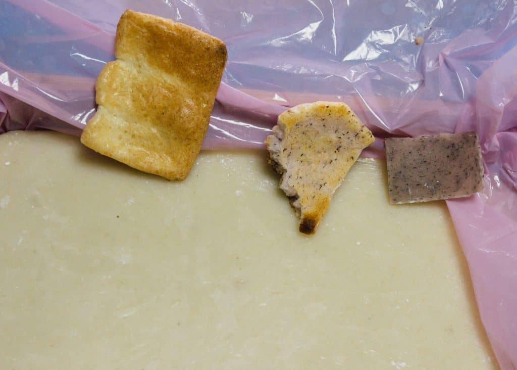 Kakimochi making demonstration at Nishinokubo in Taketa city.