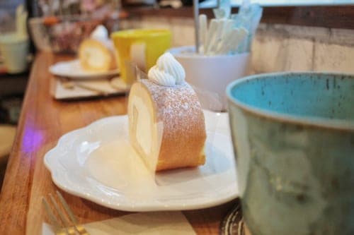 Delicious desserts at Tan Tan in Ojika.