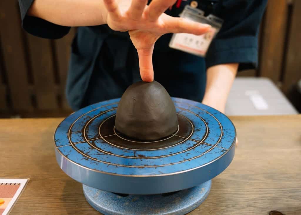 Bizen Pottery experience at Okayama Castle