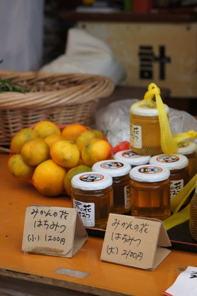 Some products you can shop at the Mizumoto Orange Garden: marmelades and honey