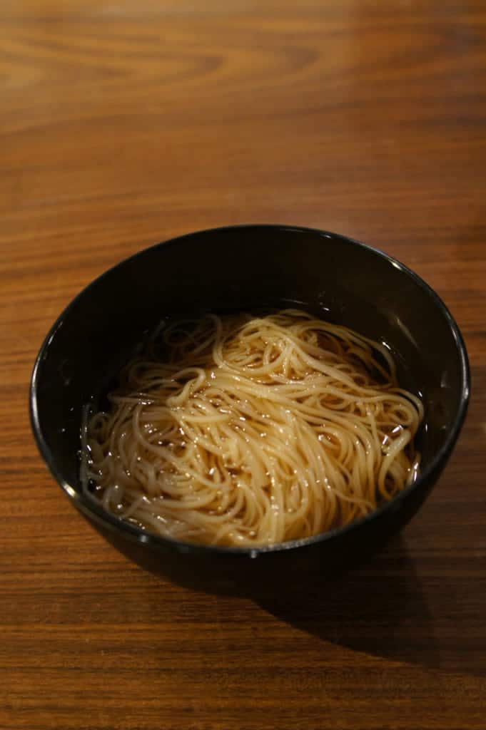Cold somen noodles