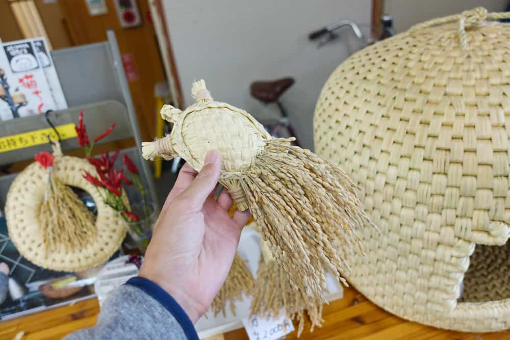 Rice straw crafts in Sekikawa Village. 