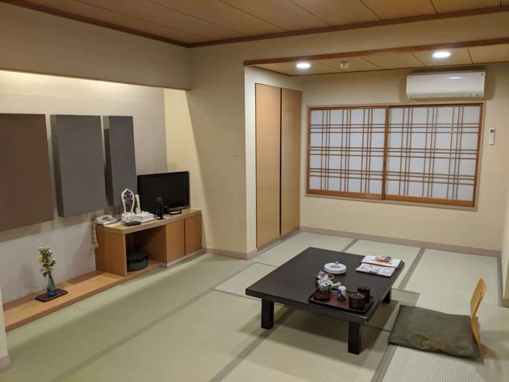 Tatami Room at Tsukubasan Edoya