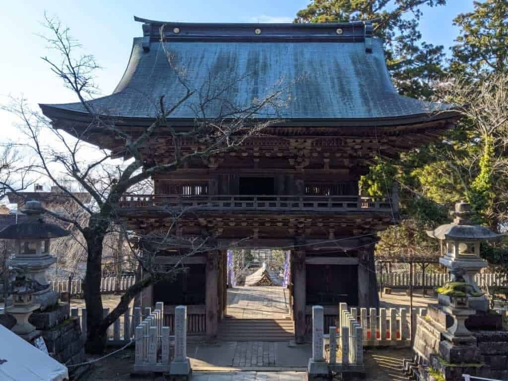 Entrance to Tsukuba Shrine
