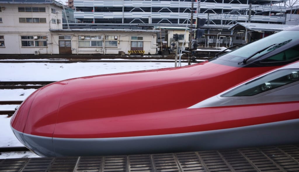 The front of the Shinkansen at Akita Station