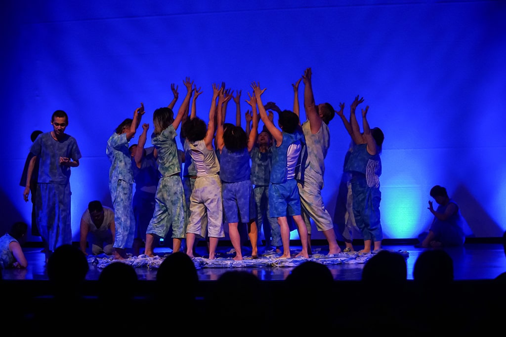 Performance at Art Brut Creation Event