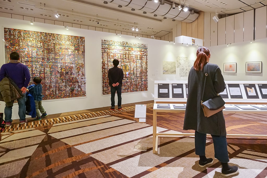 Inside Art Brut Creation Nippon