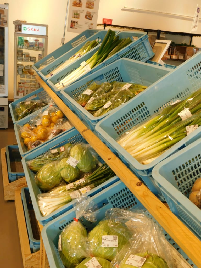 Local products can be purchased in the shop next to the café.