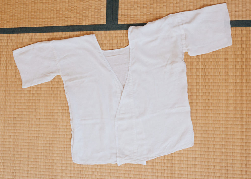 Hadajuban undergarments for a Japanese kimono