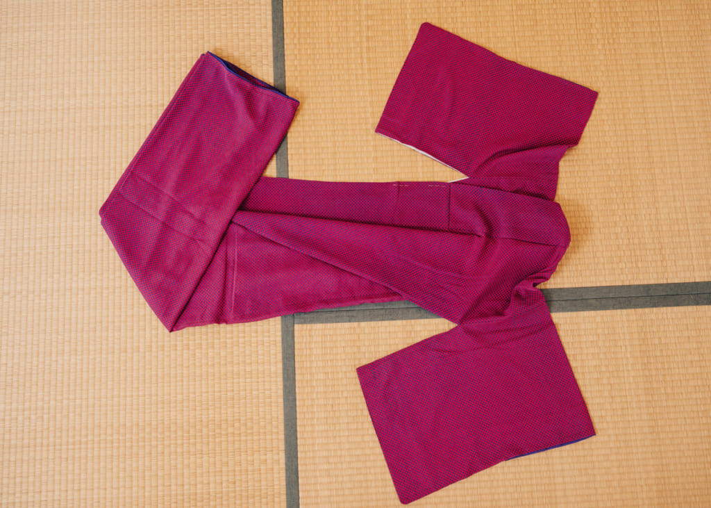 pink and blue kimono