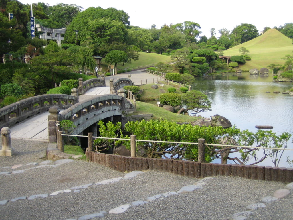 Pond and bridges at Suizenji Park in Kumamoto