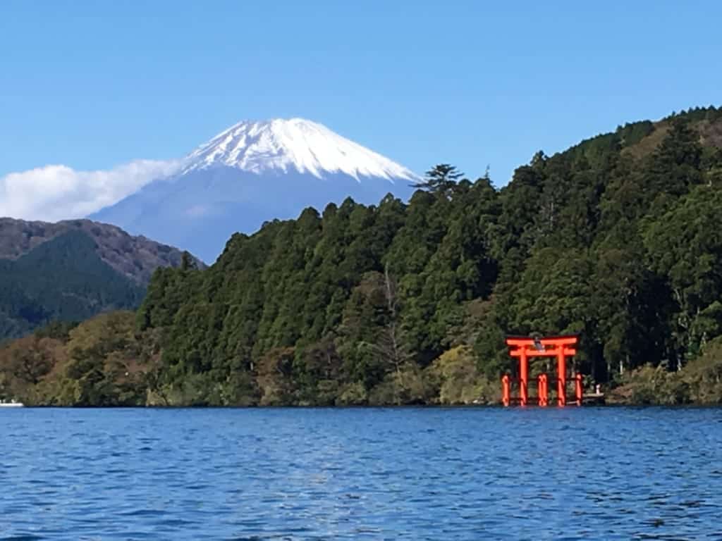 Views of Mt Fuji and Hakone Shrine