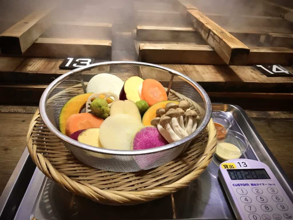 Food steamed in and onsen