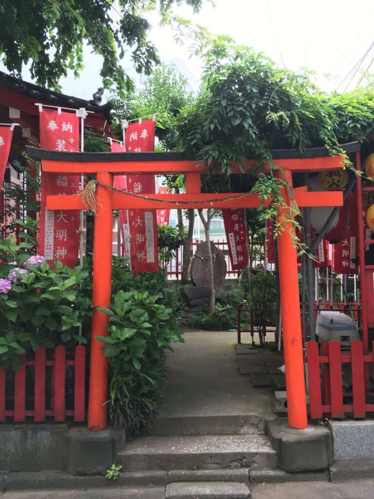 Mini shrine Kobashi Inari