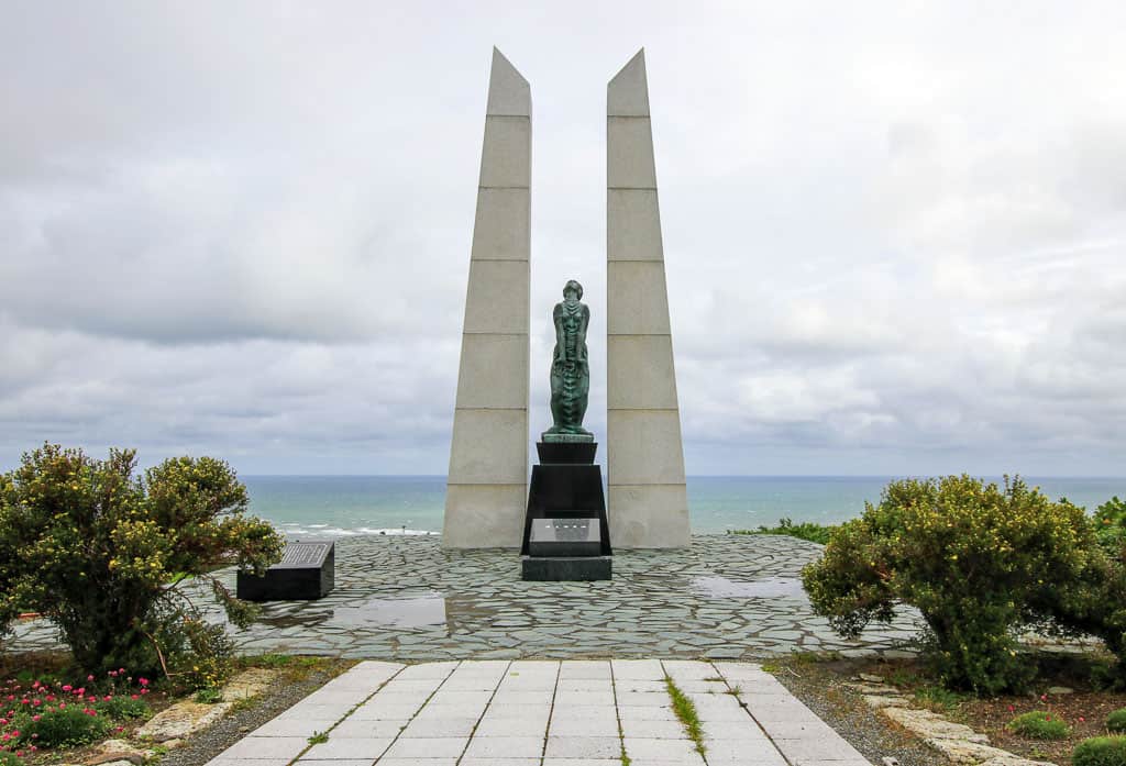 Hyosetsu Gate is dedicated to those who died during the island’s evacuation during Sakhalin Island's takeover.
