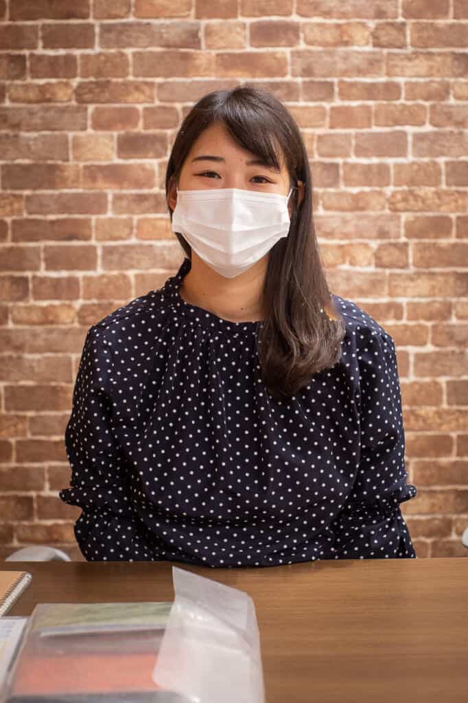 Minako from MinaHomi