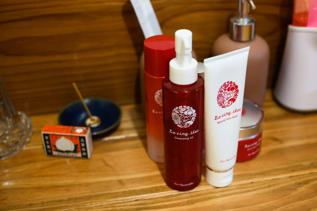 japanese tsubaki oil beauty products