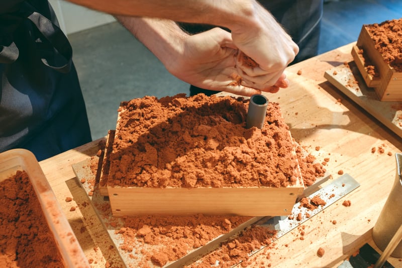 traditional sand mold to make japanese tin cup