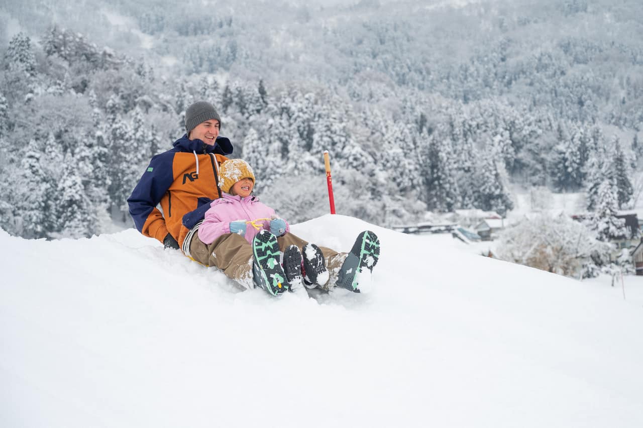 Enjoy a Snowy Family Holiday in Iiyama City