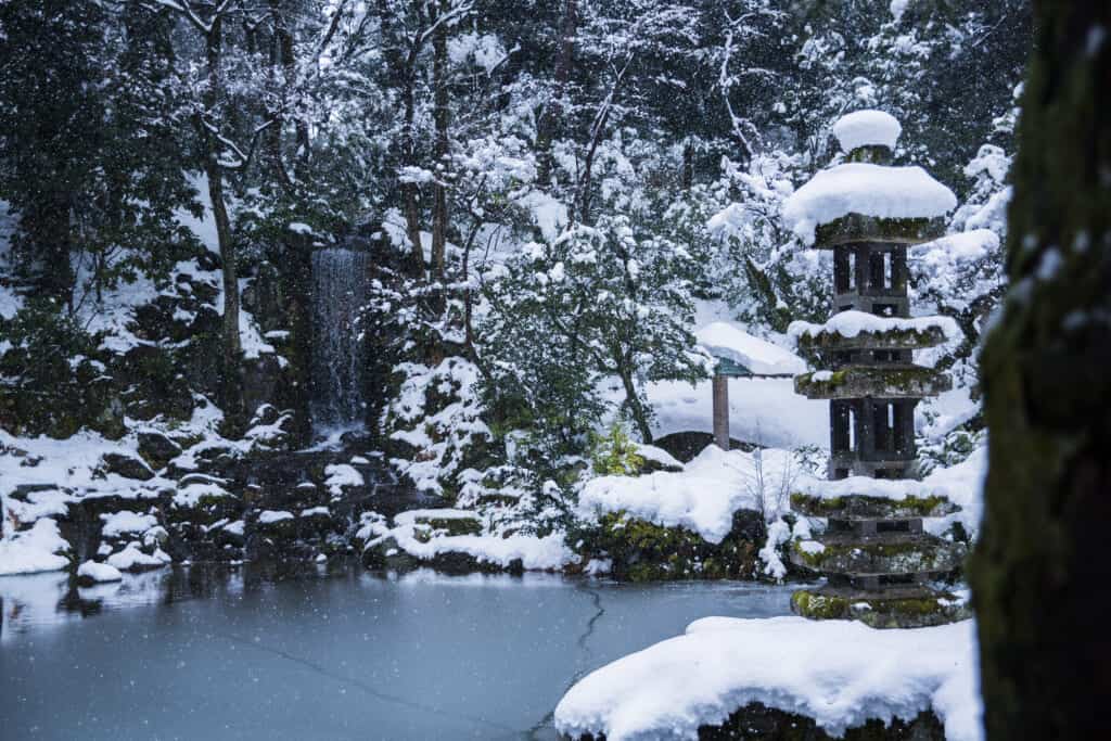 Discover Kanazawa, a traditional Japanese city near the Japanese Alps