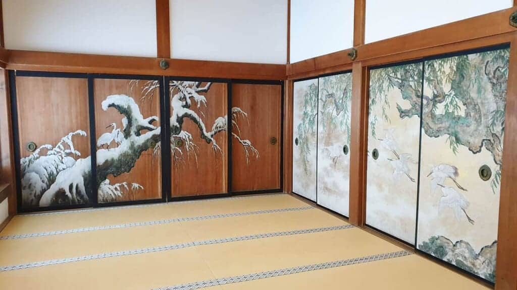 Painted Japanese sliding doors at Kongobu-ji temple