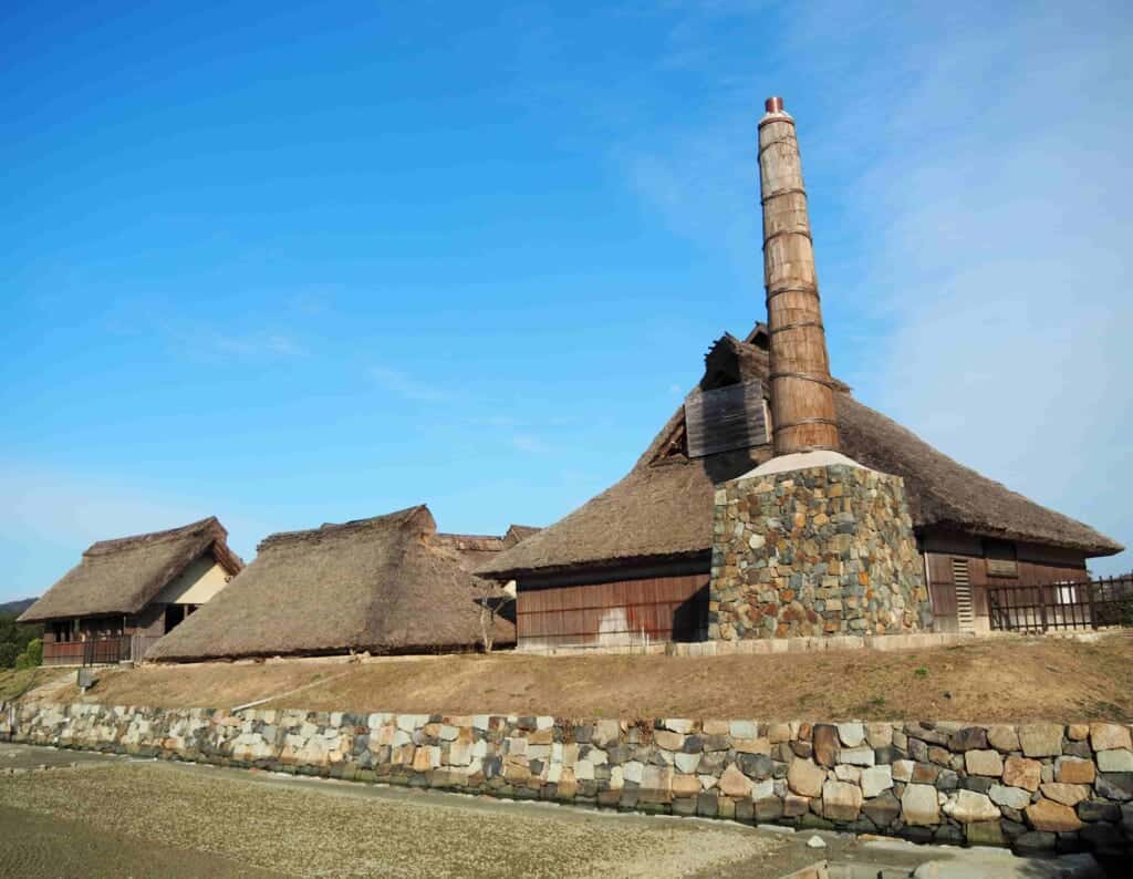 The History of Ako: 47 Ronin, Traditional Architecture, and the Art of Salt Making