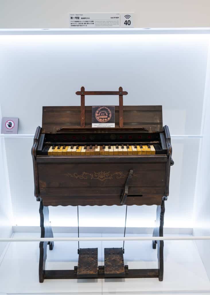 yamaha reed organ at yamaha innovation road