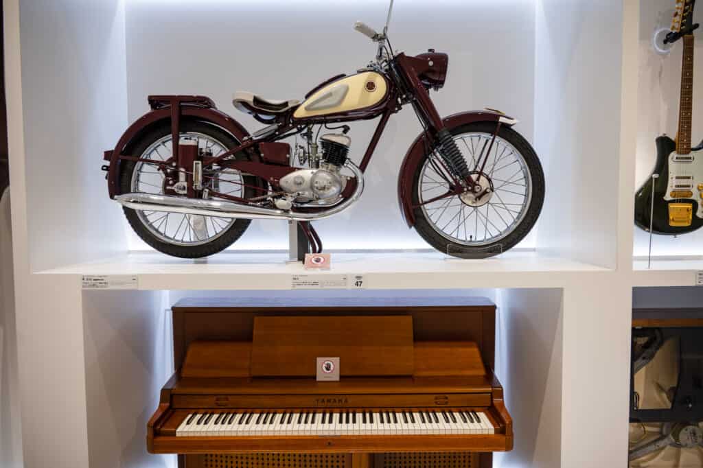 motorcycle and keyboard at yamaha innovation road