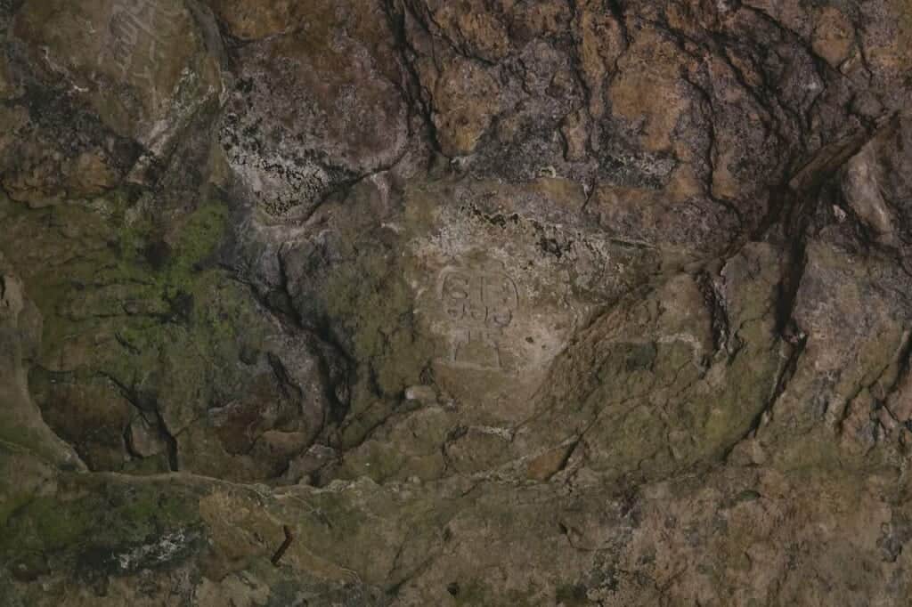 霊 Japanese kanji engraved on the rocks in Japan